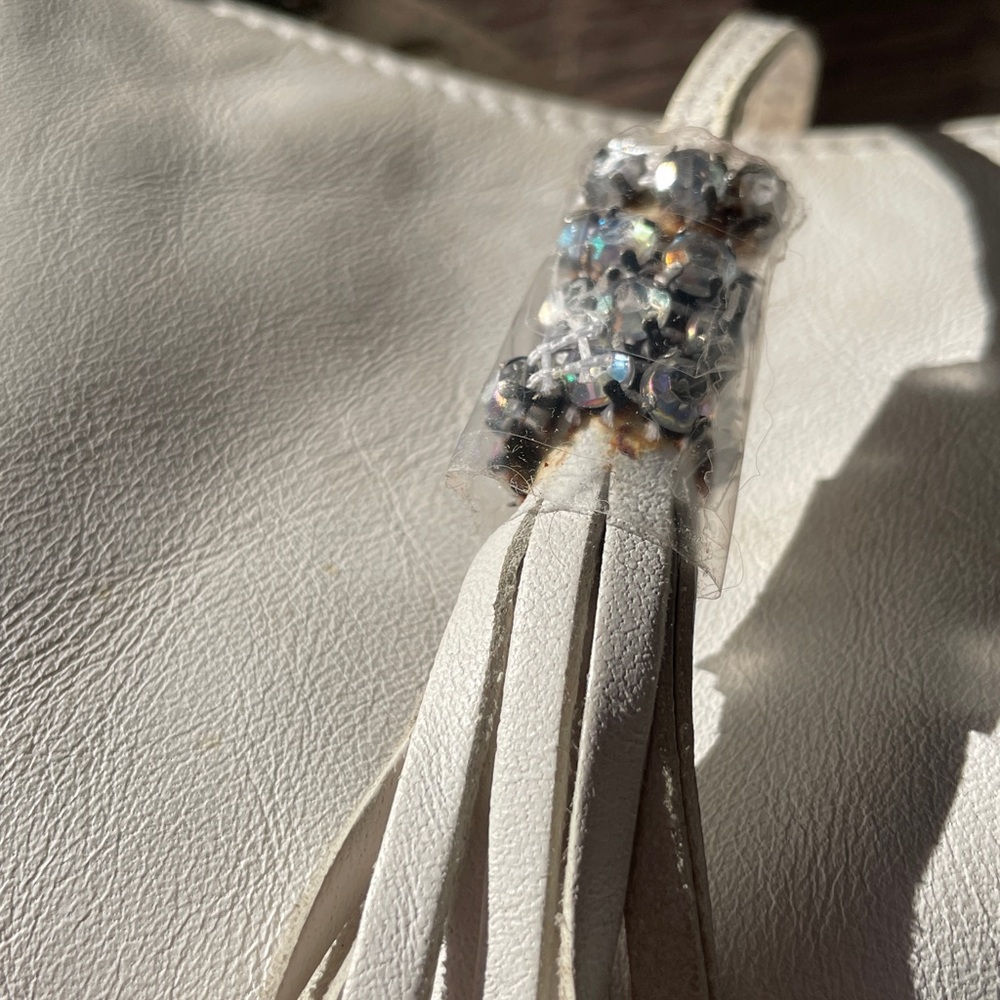 Barbara Milano Leather Diamond Detailed Mini Shoulder Handbag - Picture 2 of 8